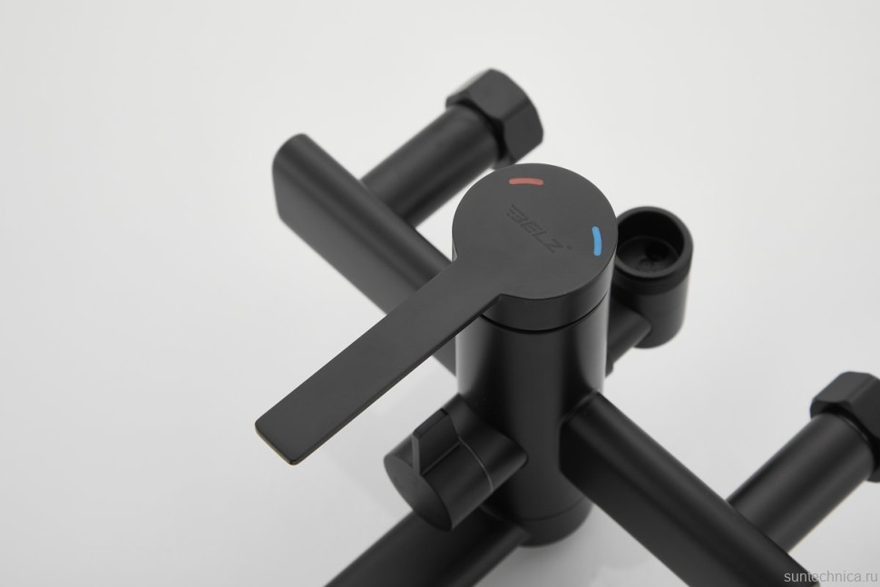 Душевая стойка BELZ B813 B24813-7 матовая черная