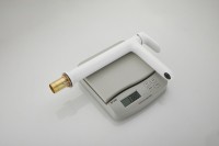 Смеситель для раковины BELZ B713 B11713-8 белый Смеситель для раковины BELZ B713 B11713-8 белый