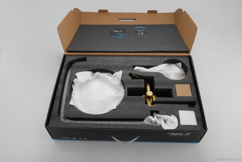 Душевая стойка BELZ B812 B24812-5 брашированное золото