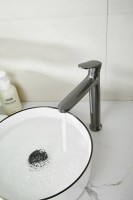 Смеситель для раковины BELZ B713 B11713-3 оружейная сталь Смеситель для раковины BELZ B713 B11713-3 оружейная сталь