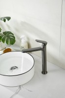 Смеситель для раковины BELZ B713 B11713-3 оружейная сталь Смеситель для раковины BELZ B713 B11713-3 оружейная сталь