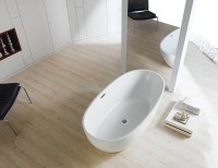 Ванна акриловая Azario LEEDS 1685х840х580, свободностоящая, в комплекте с сифоном и металлической рамой (LEE17085)