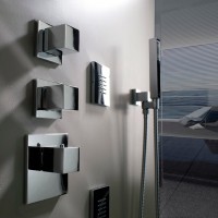 Термостатический смеситель встраиваемый Bossini Cube 2 Outlets LP Z032203 для ванны с душем, хром