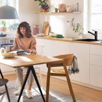 Смеситель для кухни Hansgrohe Zesis M33 74800670 черный матовый