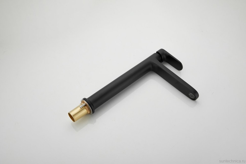 Смеситель для раковины BELZ B713 B11713-7 черный