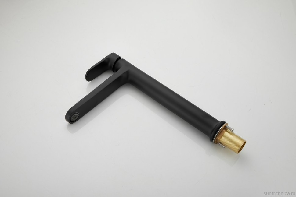 Смеситель для раковины BELZ B713 B11713-7 черный