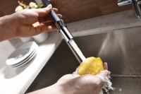 Смеситель для кухни Lemark Comfort LM3071C-Gray с гибким изливом, хром, серый