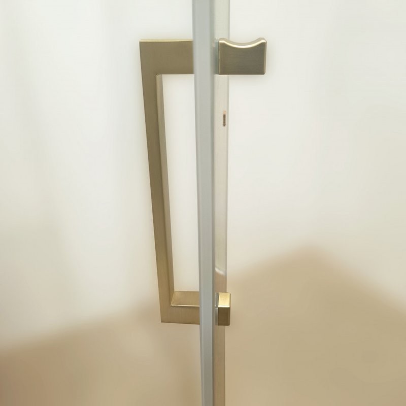 Душевой уголок Triton Дека -Голд 100х100х207, с поддоном, профиль золото, стекло прозрачное