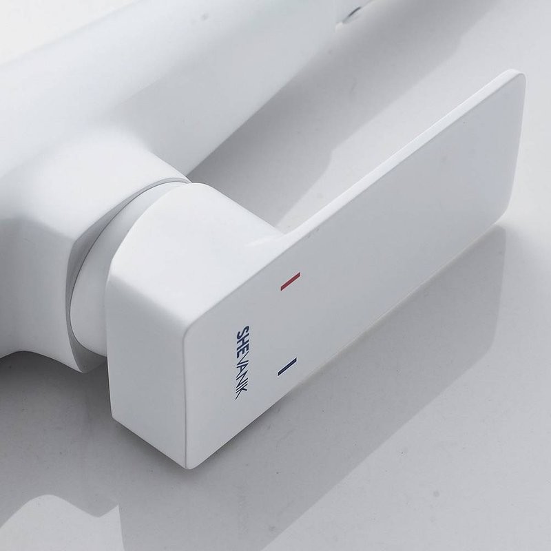 Смеситель для кухни Shevanik S543C-1 с гибким изливом, белый