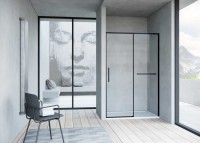 Душевая дверь в нишу Vincea Slim Soft 130 см, профиль черный, стекло прозрачное