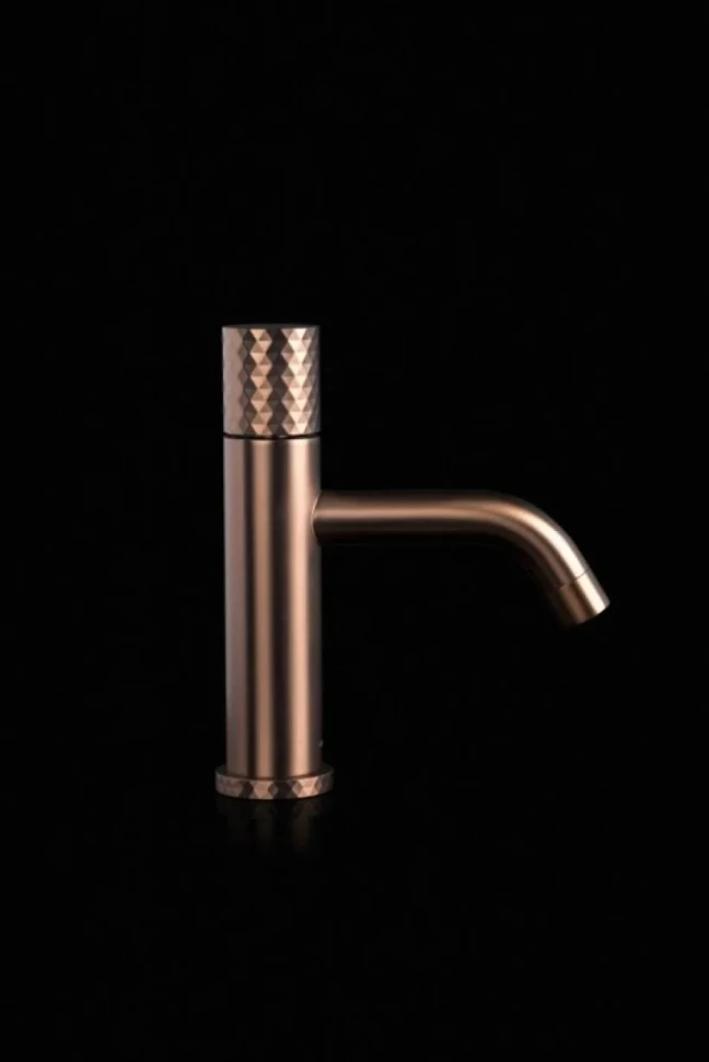 Смеситель для раковины Boheme Stick 121-CB copper brushed