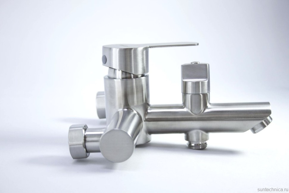 Смеситель для ванны с душем Fmark FS8204 сатин