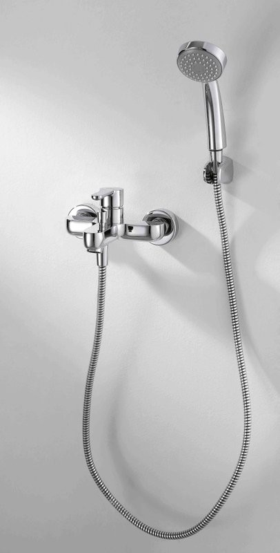 Смеситель для ванны с душем Bravat Stream F63783C-B