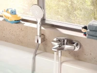 Смеситель для ванны с душем Kludi Pure&Style 406810575 хром Смеситель для ванны с душем Kludi Pure&Style 406810575 хром