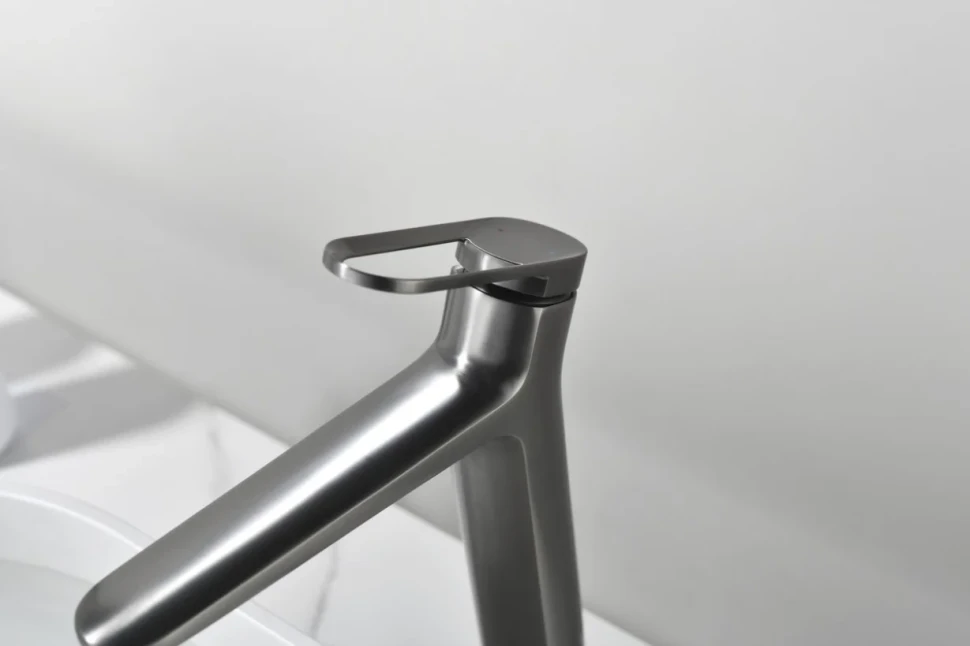 Смеситель для раковины Black&White Gravity 7209GM gun metal