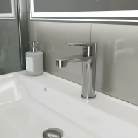 Смеситель для раковины D&K Bayern.München DA1562101 хром Смеситель для раковины D&K Bayern.München DA1562101 хром