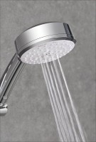 Душевая стойка Grohe New Tempesta Cosmopolitan 200 Душевая стойка Grohe New Tempesta Cosmopolitan 200
