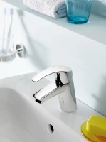 Смеситель для раковины Grohe Eurosmart New 23124002 с гигиеническим душем Смеситель для раковины Grohe Eurosmart New 23124002 с гигиеническим душем