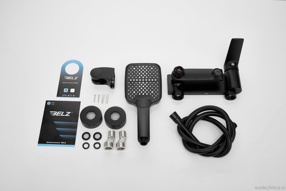 Смеситель для ванны с душем BELZ B60533-7 черный