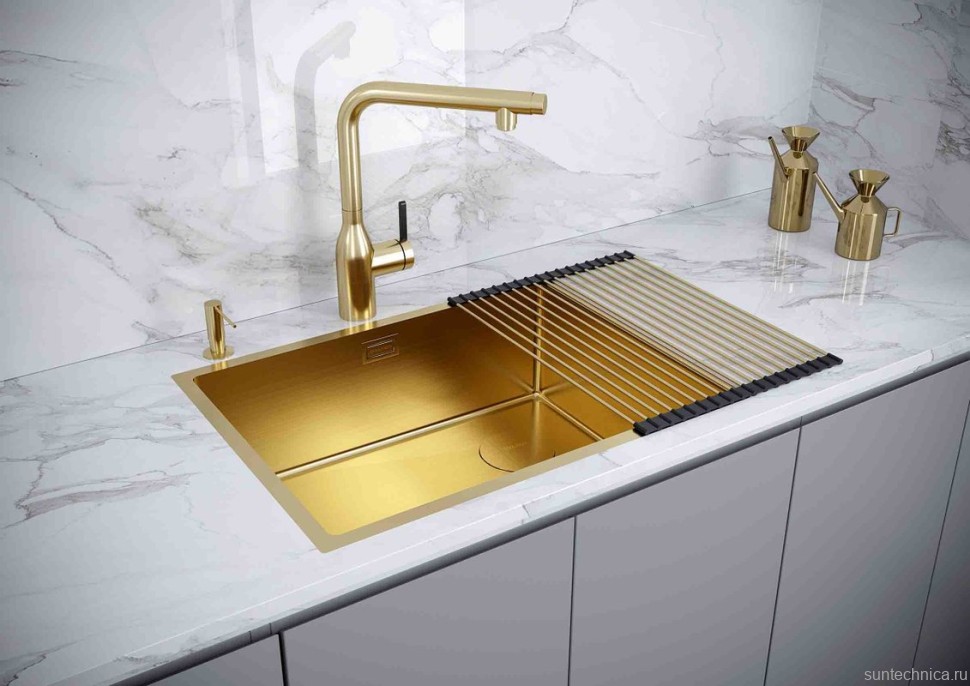 Комплект Мойка Paulmark Next-Skew PM885844-BG брашированное золото + Измельчитель Intenso