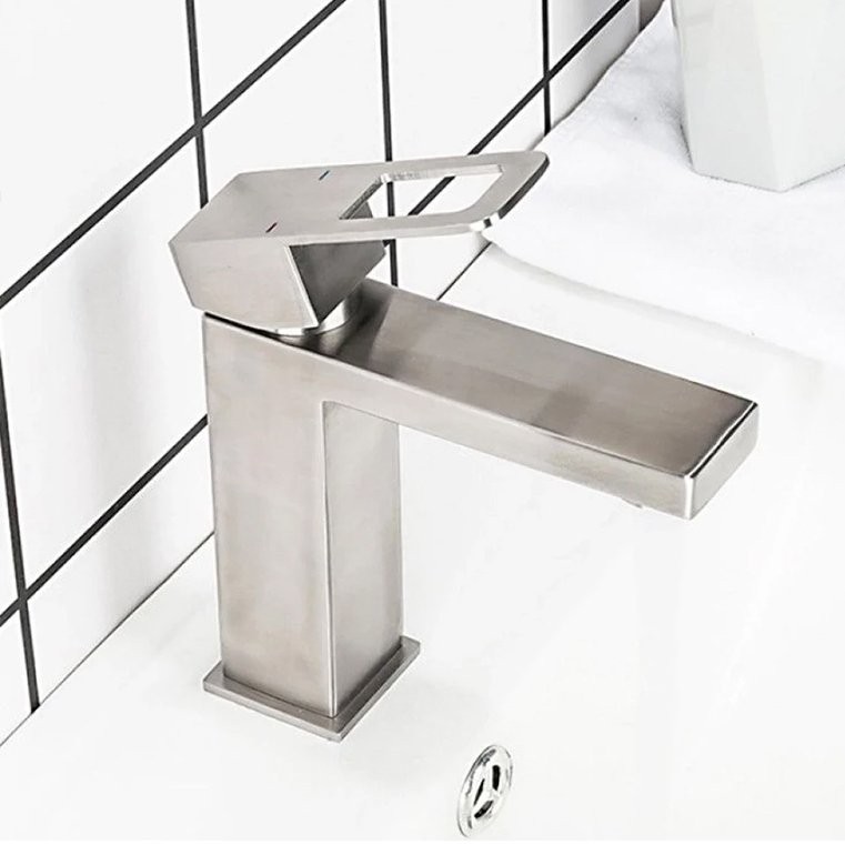 Смеситель для раковины Fashun A51117 сатин