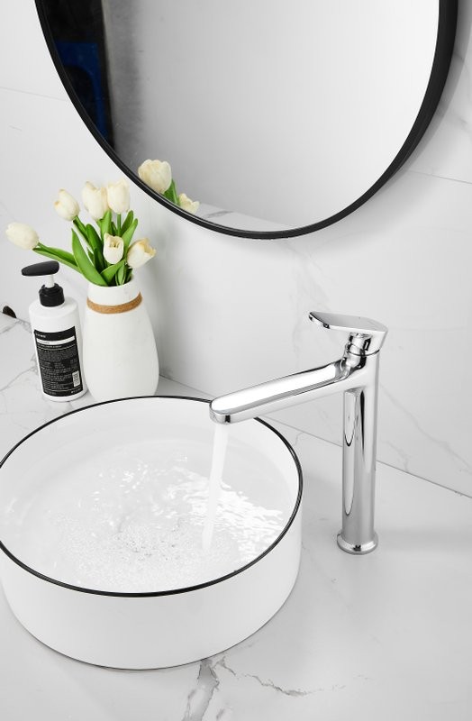 Смеситель для раковины BELZ B713 B11713 хром