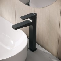 Смеситель для раковины Grossman Classic 520.K35.04.210 черный Смеситель для раковины Grossman Classic 520.K35.04.210 черный