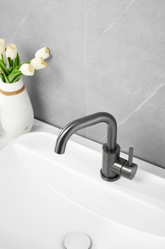 Смеситель для раковины BELZ B810 B10810-3 оружейная сталь