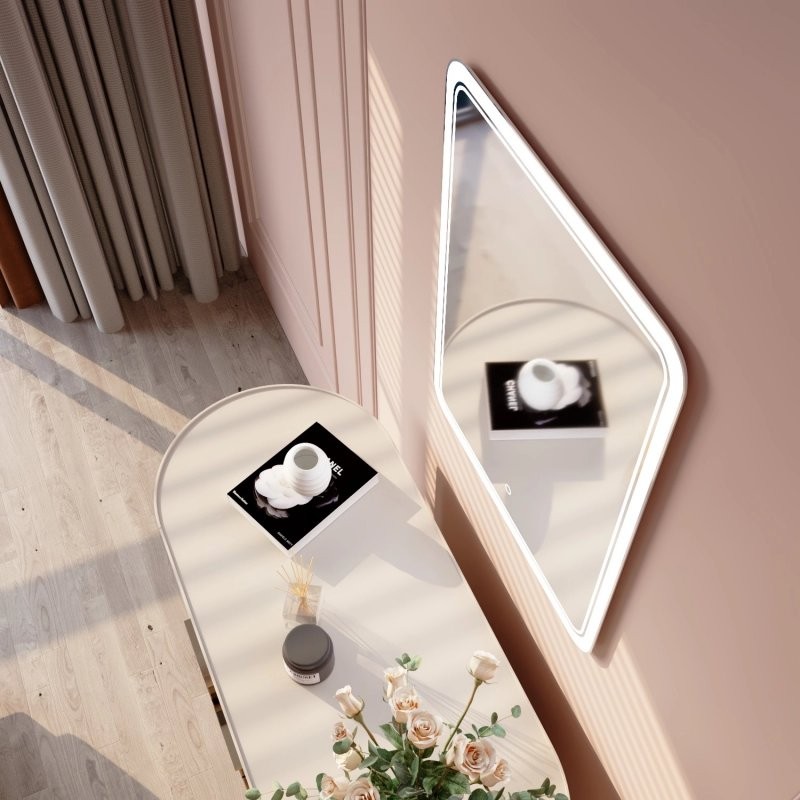 Зеркало Mixline Умберто 60 с подсветкой