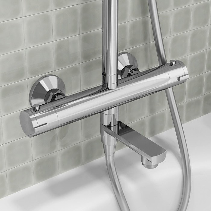 Душевая стойка IDDIS Kero KERSBSTi06 глянцевый хром