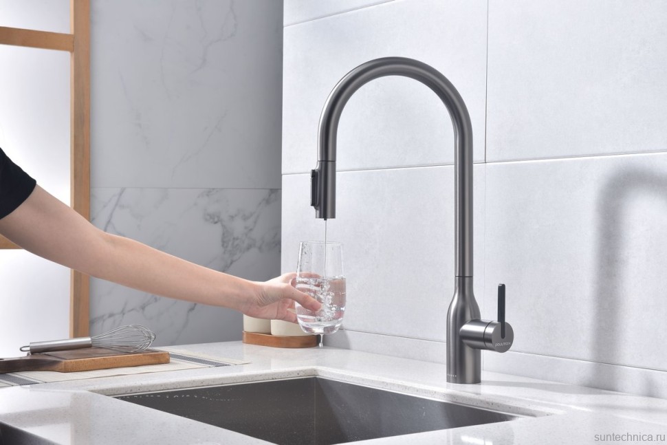Смеситель для кухни Paulmark Universal Un213880-GM вороненая сталь