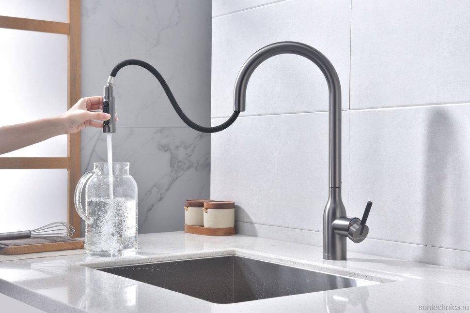 Смеситель для кухни Paulmark Universal Un213880-GM вороненая сталь