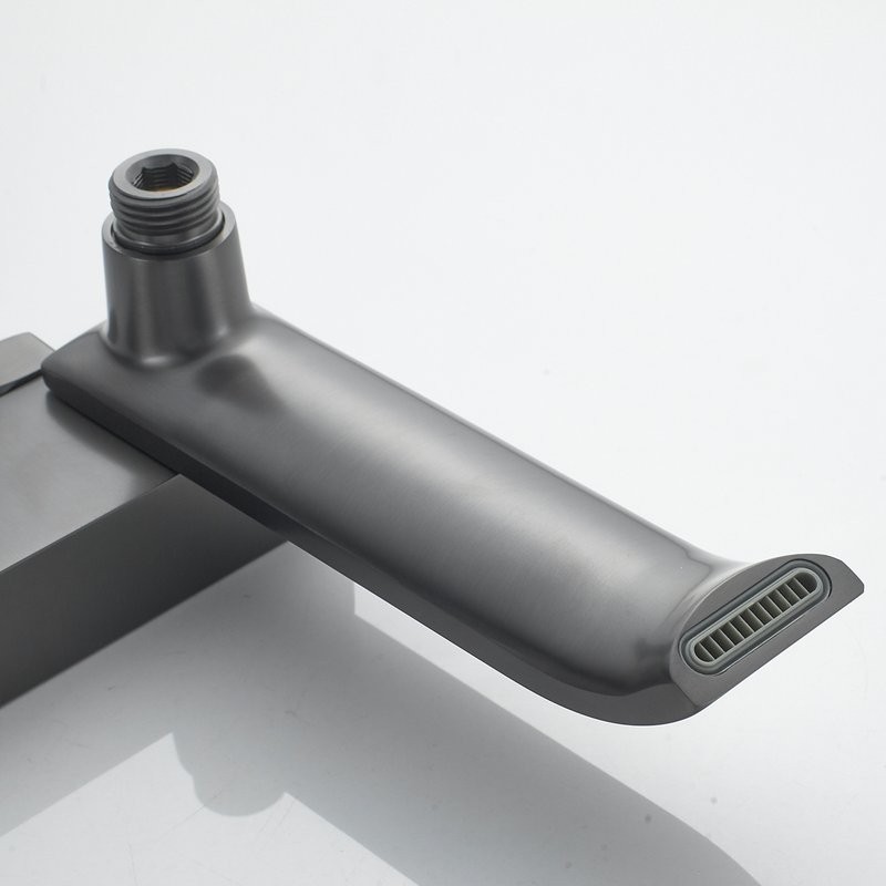 Смеситель для ванны с душем Shevanik S4002T оружейная сталь