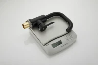 Смеситель для раковины BELZ B810 B10810-7 черный Смеситель для раковины BELZ B810 B10810-7 черный