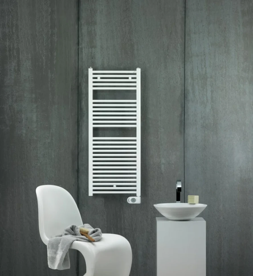 Полотенцесушитель электрический Zehnder Aura PBEBZ-120-050/MQ RAL 9016 120x50 белый