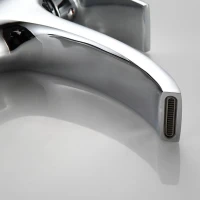 Смеситель для раковины Frap H69 F1069 хром Смеситель для раковины Frap H69 F1069 хром