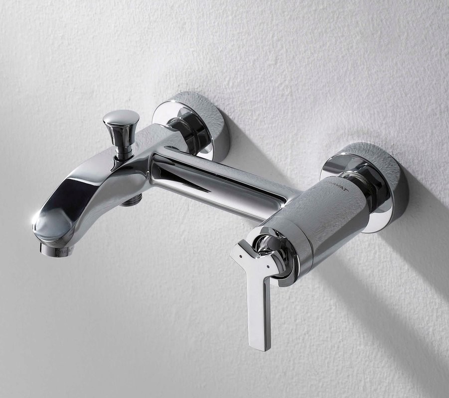 Смеситель для ванны с душем Bravat Waterfall F673107C-01