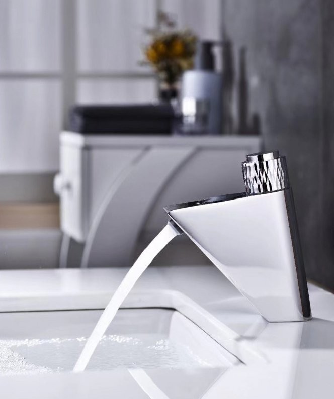 Смеситель для раковины Fashun A4020 хром