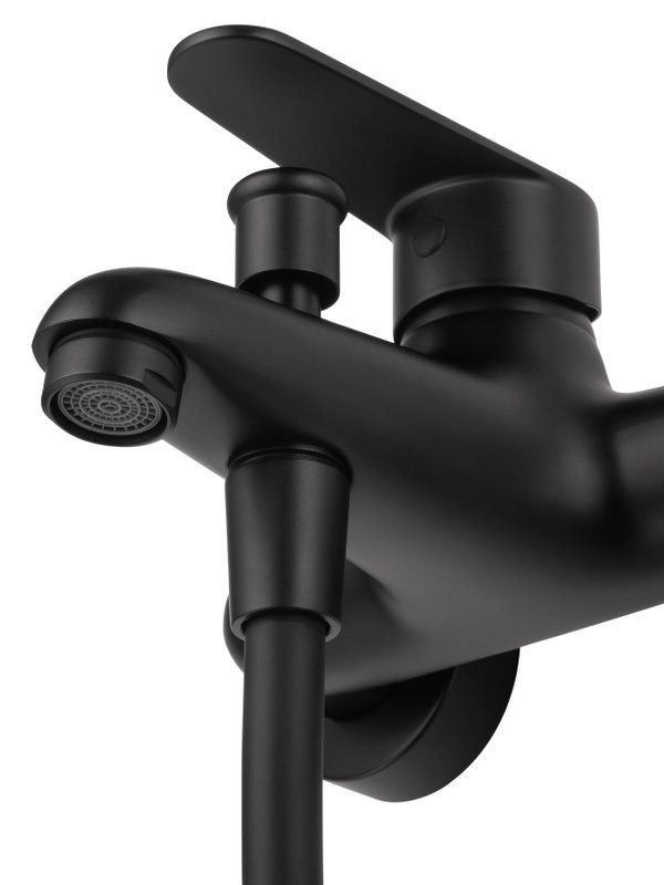 Смеситель для ванны с душем Wonzon & Woghand Alfa WW-AE3204-MB матовый черный