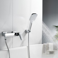 Смеситель для ванны с душем Shevanik S4002 хром Смеситель для ванны с душем Shevanik S4002 хром