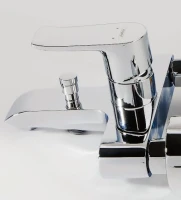 Смеситель для ванны с душем Hansgrohe Metris 31480000 Смеситель для ванны с душем Hansgrohe Metris 31480000