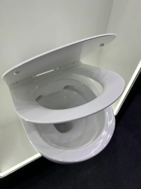 Унитаз подвесной BOND Oval F01-10 безободковый, с микролифтом, белый