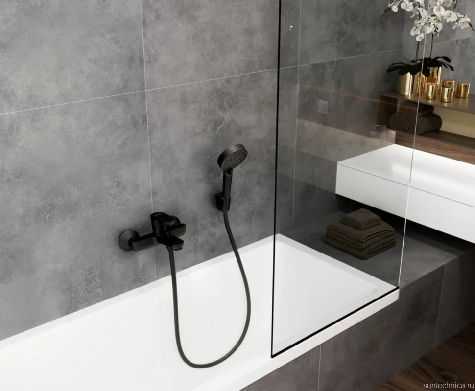 Смеситель для ванны с душем Hansgrohe Vernis Blend 71440670 черный