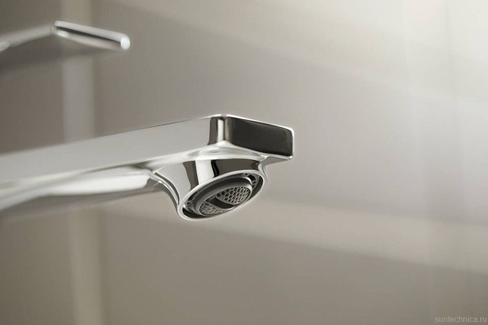 Смеситель для раковины Hansgrohe Rebris E 72581000 с донным клапаном, хром
