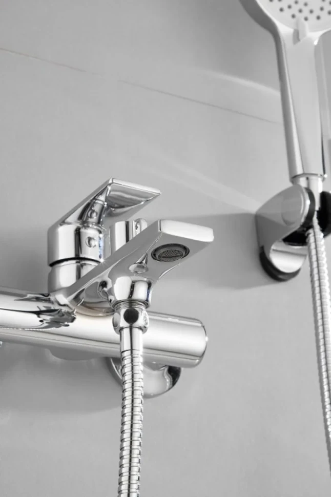 Смеситель для ванны с душем BELZ B60678 хром