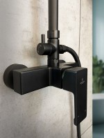 Душевая стойка AltroBagno Lamberto AltroBagnoLamberto030103MB матовая черная