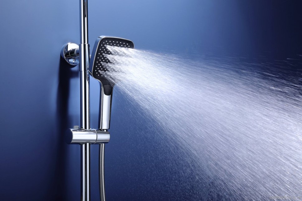 Душевая стойка Vincea Core VSFS-4CO1BN брашированный никель