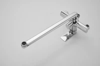 Смеситель с длинным изливом для ванны BELZ B22678 хром
