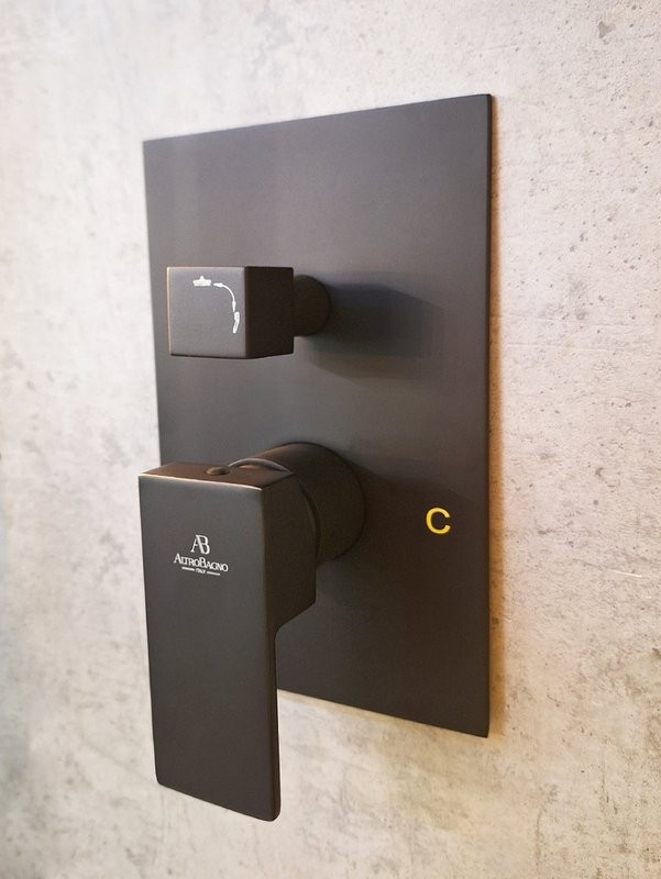 Душевой комплект AltroBagno Lamberto AltroBagnoLamberto040105MB С ВНУТРЕННЕЙ ЧАСТЬЮ, матовый черный