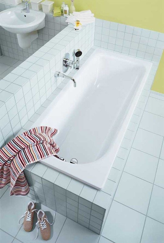 Стальная ванна Kaldewei Advantage Saniform Plus 375-1 180x80 см, пристенная, на ножках